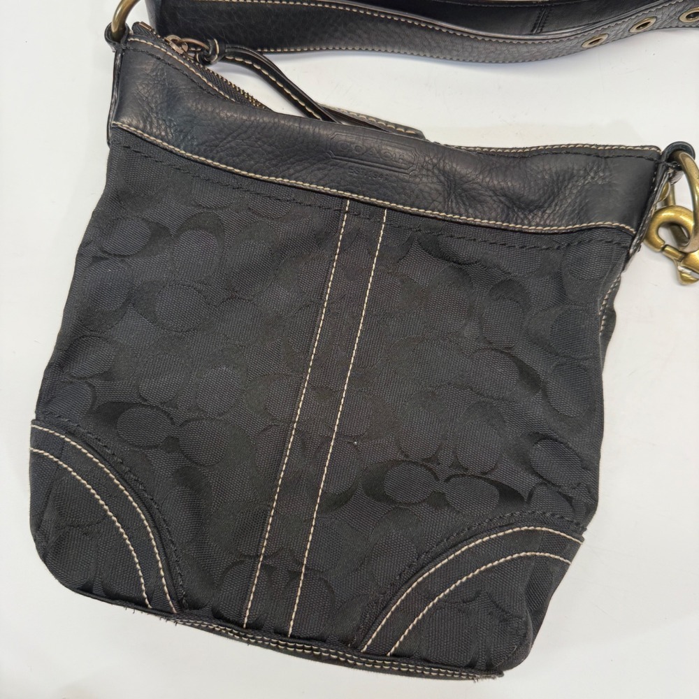 Coach 10402 Shoulder Bag Womens Small Black Signature Jacquard Leather Brass Y2K